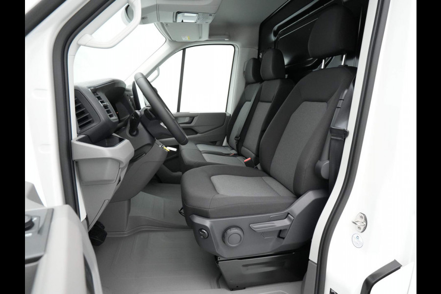Volkswagen Crafter 2.0 TDI 103kW 140PK GVW 3.5T WB 3640mm L3H3 Highline AUT BPM vrij! Operational Lease vanaf € 990,-