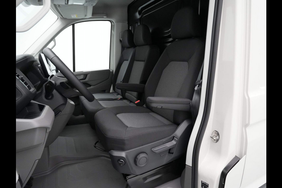 Volkswagen Crafter 2.0 TDI 103kW 140PK GVW 3.5T L3H3 Exclusive AUT BPM vrij! Operational Lease vanaf € 990,-