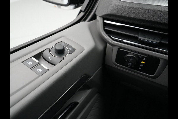 Volkswagen Transporter 2.0 TDI 125kW 170PK L1H1 Bulli AUT Intro BPM vrij! Operational Lease vanaf € 939,-