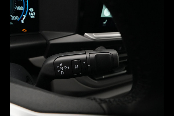 Volkswagen Transporter 2.0 TDI 125kW 170PK L1H1 Bulli AUT Intro BPM vrij! Operational Lease vanaf € 939,-