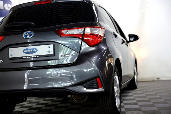 Toyota Yaris 1.5 Hybrid Design NAVI CAMERA CLIMA BT '17