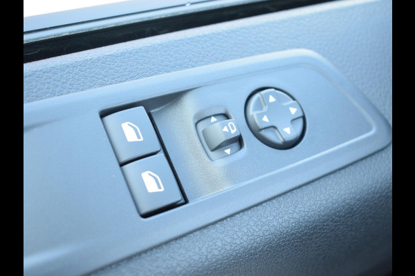 Peugeot e-Expert EV L2 75 kWh