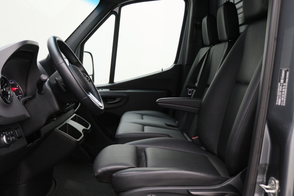 Mercedes-Benz Sprinter 317 CDI Automaat L2H1 Leer, 360° Camera, ACC, Apple Carplay, DAB, PDC, Trekhaak 3500KG, 18''