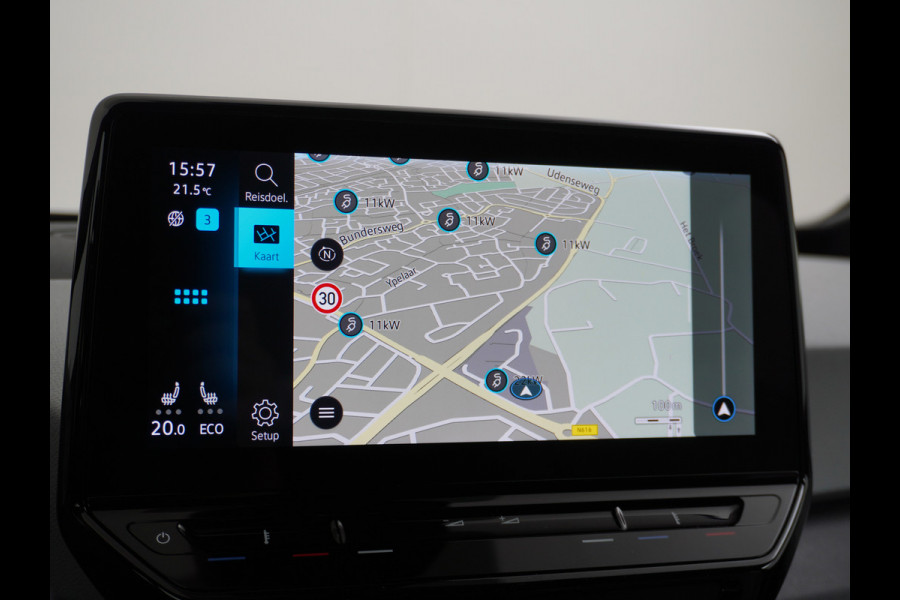 Volkswagen ID.3 58kWh 204PK First Navi Adapt.Cruise Control Pdc Apple Carplay Android Navi Ecc Led Stoel-Stuurverwarming DAB Keyless Advanced Lmv Bluetooth Regensensor Rijstrooksensor Verkeersbord detectie Mirrorlink Grootste accu Garantie op accu t/m 02-12-2028