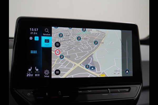Volkswagen ID.3 58kWh 204PK First Navi Adapt.Cruise Control Pdc Apple Carplay Android Navi Ecc Led Stoel-Stuurverwarming DAB Keyless Advanced Lmv Bluetooth Regensensor Rijstrooksensor Verkeersbord detectie Mirrorlink Grootste accu Garantie op accu t/m 02-12-2028