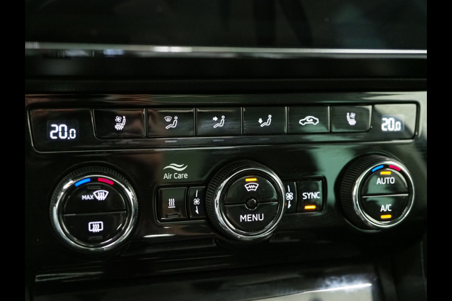 Škoda Superb Combi 1.4 TSI iV Laurin & Klement | Panoramadak | Trekhaak | Canton | 360 | Keyless | Adaptive Cruise