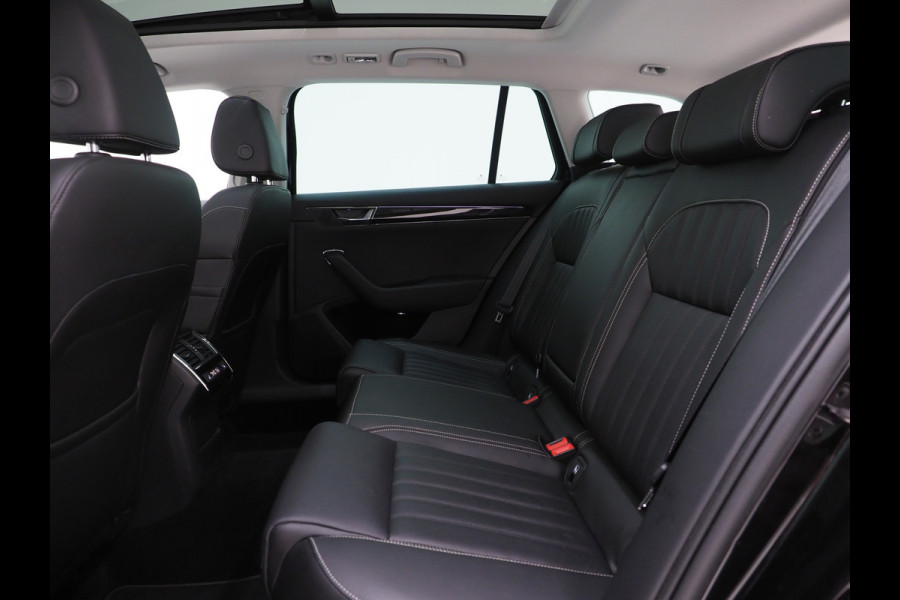 Škoda Superb Combi 1.4 TSI iV Laurin & Klement | Panoramadak | Trekhaak | Canton | 360 | Keyless | Adaptive Cruise