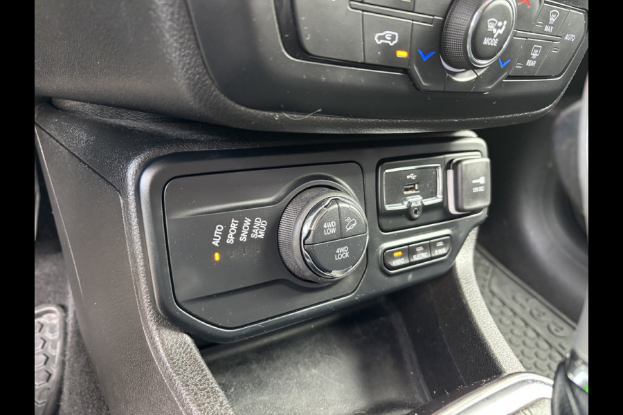 Jeep Renegade 4xe 240 Plug-in Hybrid Electric S │19'' velgen│Clima│Cruise│Camera│CarPlay