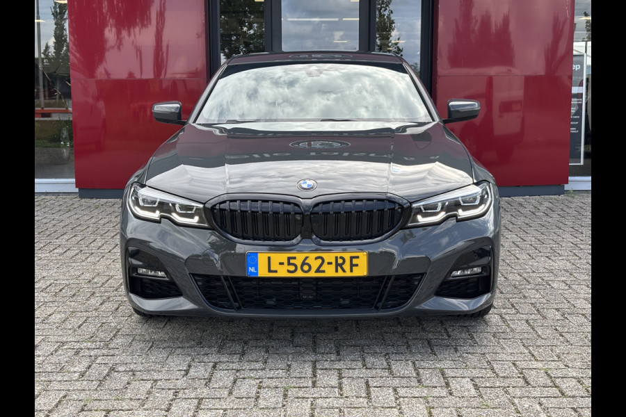 BMW 3-serie 320i Business Edition | M-Sport | 19" velgen | Electrische trekhaak
