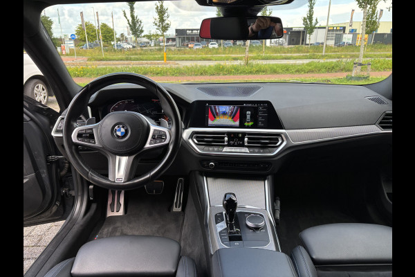 BMW 3-serie 320i Business Edition | M-Sport | 19" velgen | Electrische trekhaak