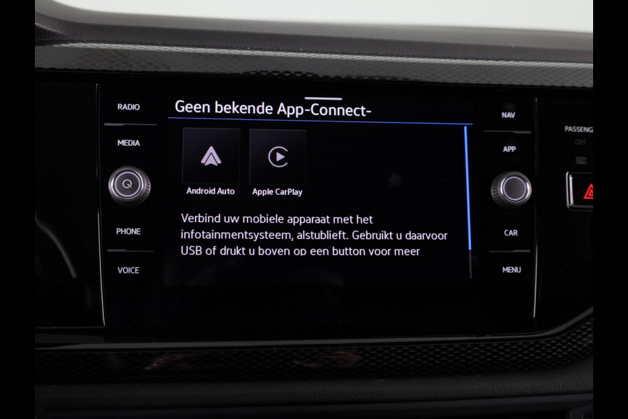 Volkswagen Polo 1.0 TSI Life Edition 95 pk Automaat (DSG) | Verlengde garantie | Navigatie | Parkeersensoren achter | Achteruitrijcamera | Adaptieve cruise control | LED koplampen |