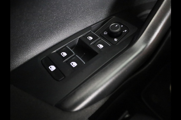Volkswagen Polo 1.0 TSI Life Edition 95 pk Automaat (DSG) | Verlengde garantie | Navigatie | Parkeersensoren achter | Achteruitrijcamera | Adaptieve cruise control | LED koplampen |