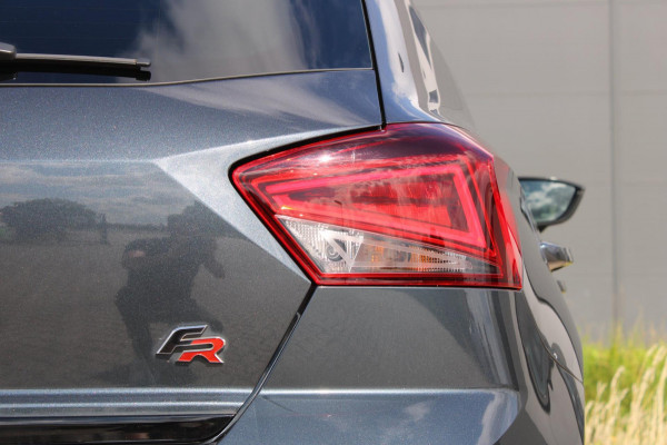 Seat Ibiza 1.0 TSI 116PK FR BusinessIntense Plus TopSport !!NIEUWBINNEN!!