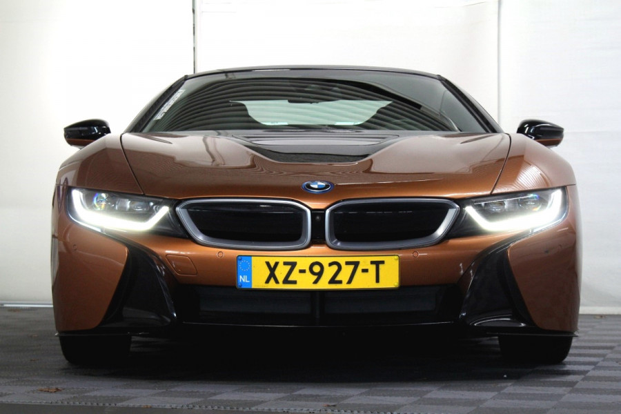 BMW i8 Roadster 1.5 375pk NAP HUD DAB LEDER CAMERA NAV BT '19