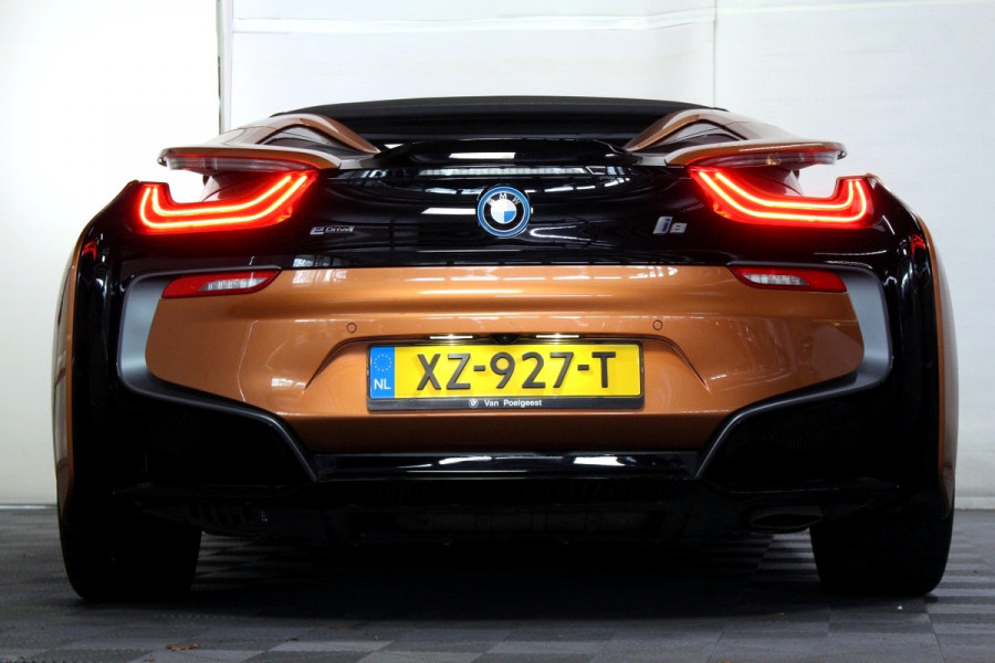 BMW i8 Roadster 1.5 375pk NAP HUD DAB LEDER CAMERA NAV BT '19