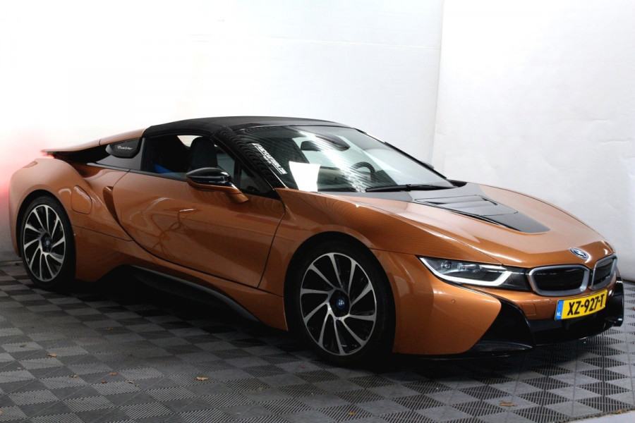 BMW i8 Roadster 1.5 375pk NAP HUD DAB LEDER CAMERA NAV BT '19