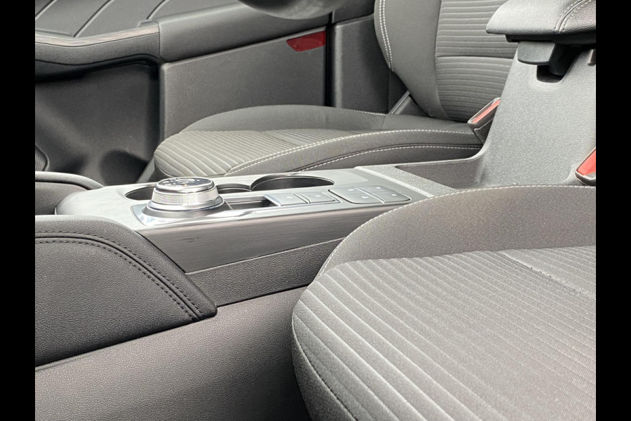 Ford Kuga 2.5 PHEV Titanium 225pk | Driver Assistance Pack | Winterpack | SYNC 3 Navigatie | 1.500kg Trekgewicht
