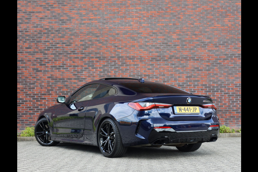 BMW M440i Coupé xDrive High Executive | Pano - Trekhaak - HUD