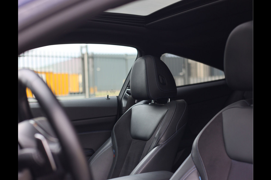 BMW M440i Coupé xDrive High Executive | Pano - Trekhaak - HUD