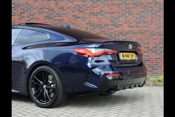 BMW M440i Coupé xDrive High Executive | Pano - Trekhaak - HUD