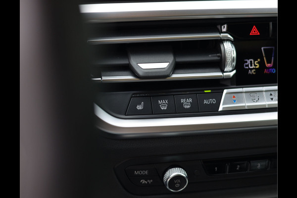 BMW M440i Coupé xDrive High Executive | Pano - Trekhaak - HUD