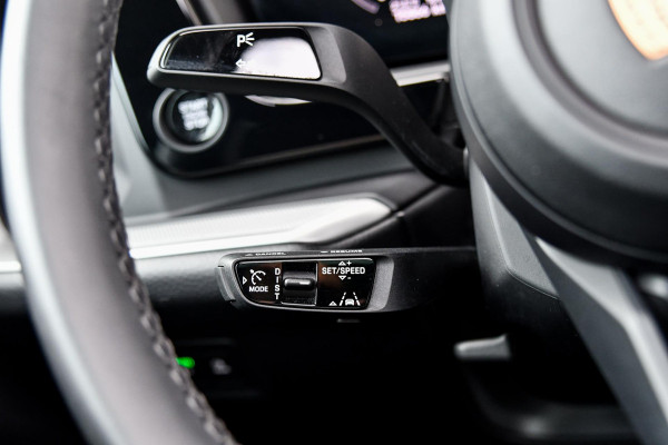 Porsche Cayenne 3.0 E-Hybrid. Nw Model, Chrono, Luchtvering, Pano, Memory, ACC, Camera, Trekhaak, Sfeer!