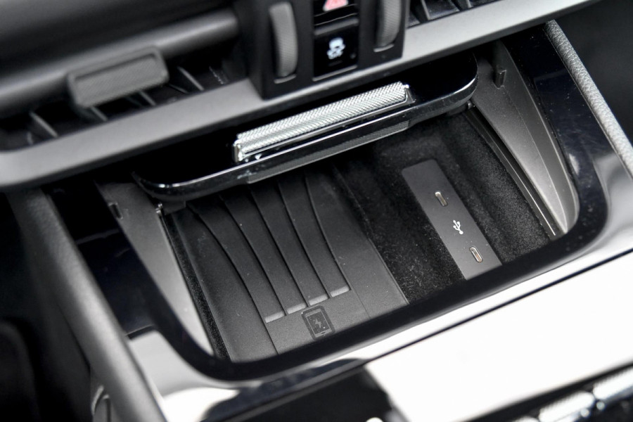 Porsche Cayenne 3.0 E-Hybrid. Nw Model, Chrono, Luchtvering, Pano, Memory, ACC, Camera, Trekhaak, Sfeer!