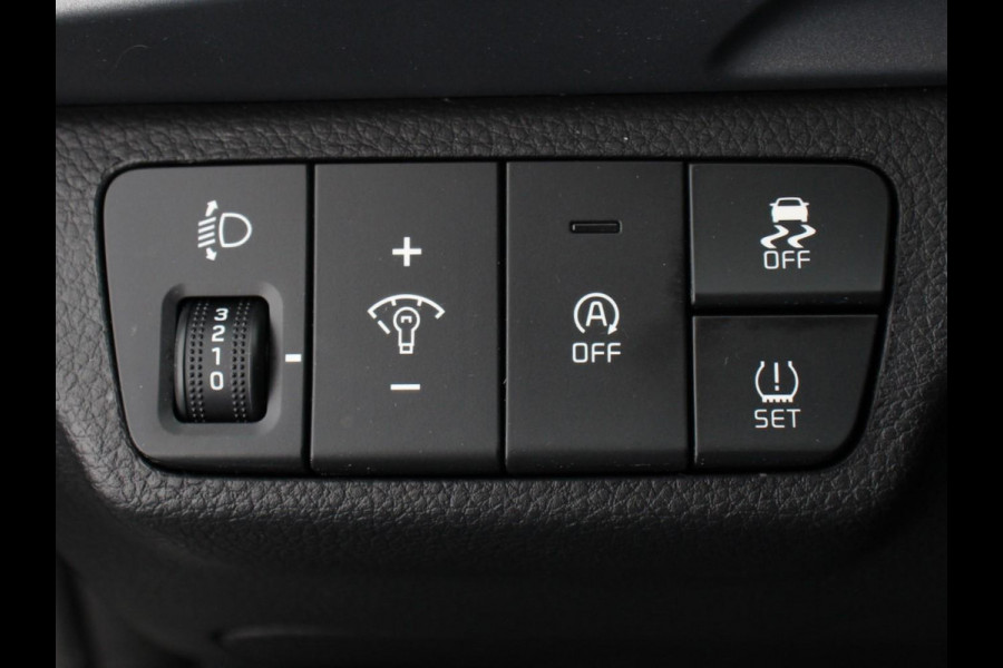 Kia Stonic 1.0 T-GDi MHEV DynamicPlusLine Climate control Adaptieve cruise control Achteruitrijcamera LED Verwarmde voorstoelen Verwarmde stuurwiel Parkeersensoren Apple Carplay/ Android Auto