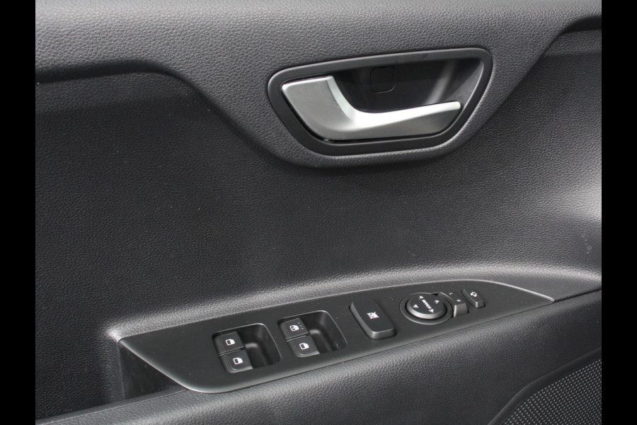 Kia Stonic 1.0 T-GDi MHEV DynamicPlusLine Climate control Adaptieve cruise control Achteruitrijcamera LED Verwarmde voorstoelen Verwarmde stuurwiel Parkeersensoren Apple Carplay/ Android Auto
