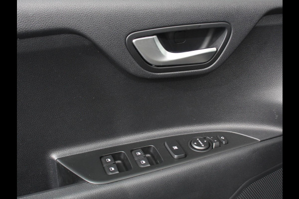 Kia Stonic 1.0 T-GDi MHEV DynamicPlusLine Climate control Adaptieve cruise control Achteruitrijcamera LED Verwarmde voorstoelen Verwarmde stuurwiel Parkeersensoren Apple Carplay/ Android Auto