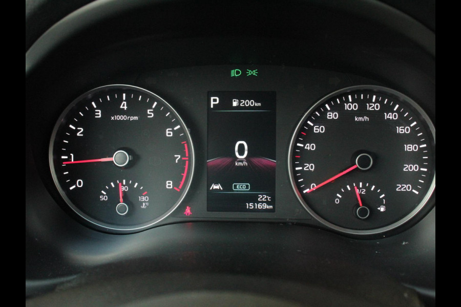 Kia Stonic 1.0 T-GDi MHEV DynamicPlusLine Climate control Adaptieve cruise control Achteruitrijcamera LED Verwarmde voorstoelen Verwarmde stuurwiel Parkeersensoren Apple Carplay/ Android Auto
