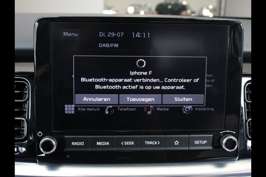 Kia Stonic 1.0 T-GDi MHEV DynamicPlusLine Climate control Adaptieve cruise control Achteruitrijcamera LED Verwarmde voorstoelen Verwarmde stuurwiel Parkeersensoren Apple Carplay/ Android Auto