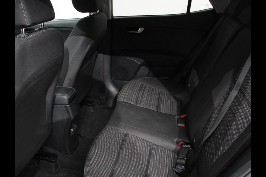 Kia Stonic 1.0 T-GDi MHEV DynamicPlusLine Climate control Adaptieve cruise control Achteruitrijcamera LED Verwarmde voorstoelen Verwarmde stuurwiel Parkeersensoren Apple Carplay/ Android Auto