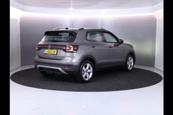 Volkswagen T-Cross 1.0 TSI Style 110 pk | Navigatie | Trekhaak | Parkeersensoren | Adaptieve cruise control | LED koplampen | Apple Carplay/Android Auto |