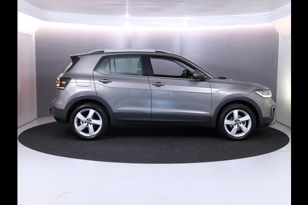Volkswagen T-Cross 1.0 TSI Style 110 pk | Navigatie | Trekhaak | Parkeersensoren | Adaptieve cruise control | LED koplampen | Apple Carplay/Android Auto |