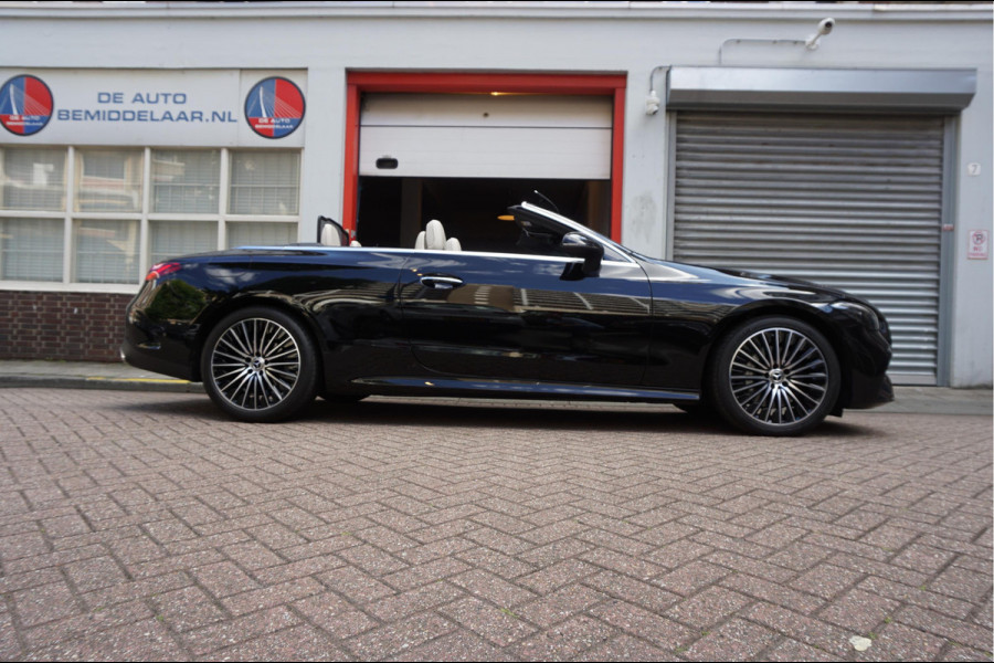 Mercedes-Benz CLE Cabriolet 200 AMG Line | Burmester | Sfeerverlichting | Stoelmassage + ventilatie + verwarming | Nekverwarming | Adaptieve cruise | Lane departure | Apple Carplay | Keyless