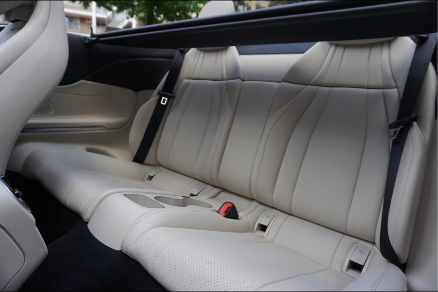 Mercedes-Benz CLE Cabriolet 200 AMG Line | Burmester | Sfeerverlichting | Stoelmassage + ventilatie + verwarming | Nekverwarming | Adaptieve cruise | Lane departure | Apple Carplay | Keyless