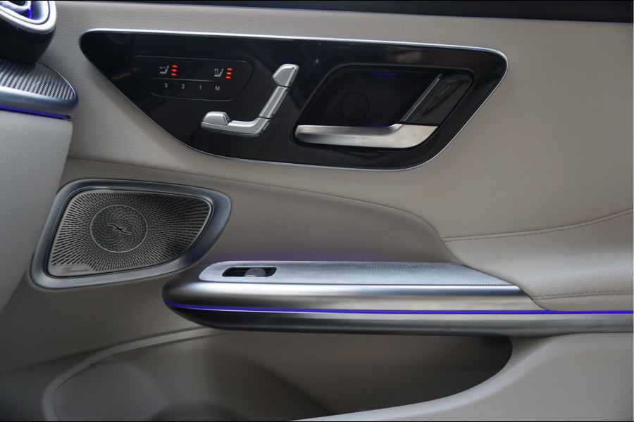 Mercedes-Benz CLE Cabriolet 200 AMG Line | Burmester | Sfeerverlichting | Stoelmassage + ventilatie + verwarming | Nekverwarming | Adaptieve cruise | Lane departure | Apple Carplay | Keyless