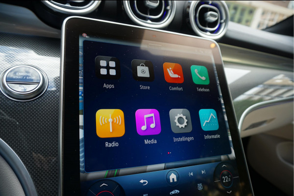 Mercedes-Benz CLE Cabriolet 200 AMG Line | Burmester | Sfeerverlichting | Stoelmassage + ventilatie + verwarming | Nekverwarming | Adaptieve cruise | Lane departure | Apple Carplay | Keyless