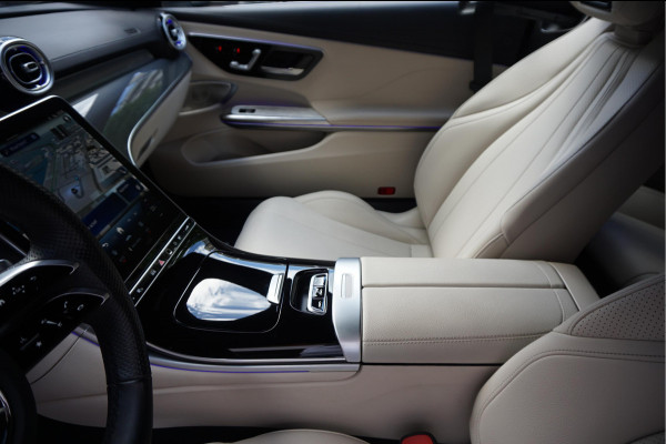 Mercedes-Benz CLE Cabriolet 200 AMG Line | Burmester | Sfeerverlichting | Stoelmassage + ventilatie + verwarming | Nekverwarming | Adaptieve cruise | Lane departure | Apple Carplay | Keyless