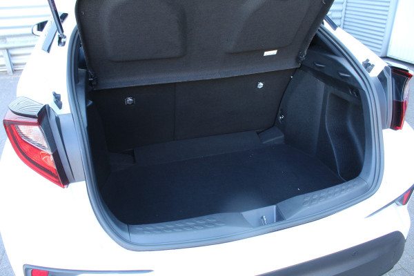 Toyota C-HR 1.8 Hybrid 123pk Dynamic AUTOMAAT NL-Auto NAP Clima Cruise Navi Camera Keyless 18"LMV