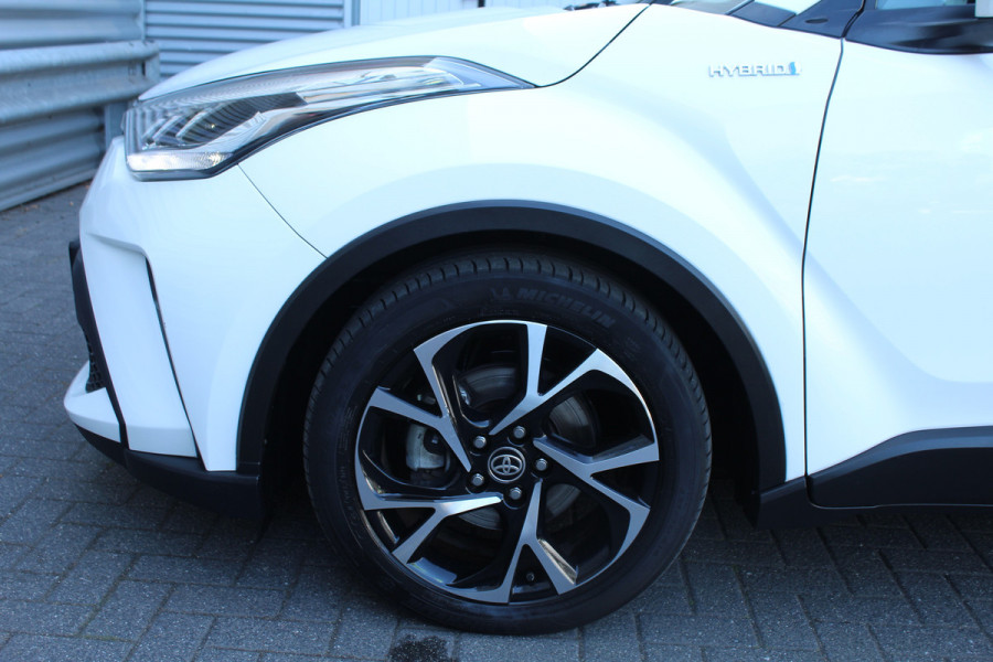 Toyota C-HR 1.8 Hybrid 123pk Dynamic AUTOMAAT NL-Auto NAP Clima Cruise Navi Camera Keyless 18"LMV