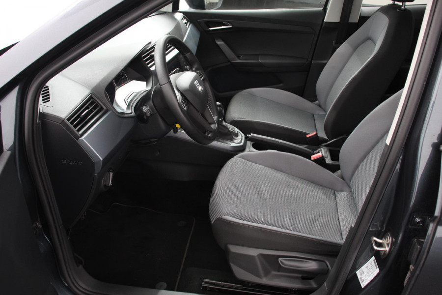 Seat Arona 1.0 TSI Style | Cruise Control | Airco | Parkeersensoren Achter | Stoelverwarming | lichtmetalen Velgen |