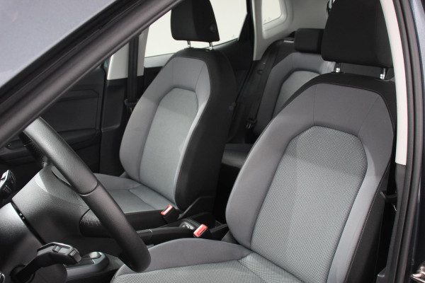 Seat Arona 1.0 TSI Style | Cruise Control | Airco | Parkeersensoren Achter | Stoelverwarming | lichtmetalen Velgen |