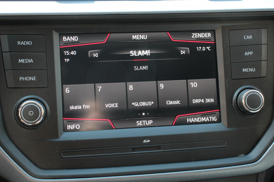 Seat Arona 1.0 TSI Style | Cruise Control | Airco | Parkeersensoren Achter | Stoelverwarming | lichtmetalen Velgen |