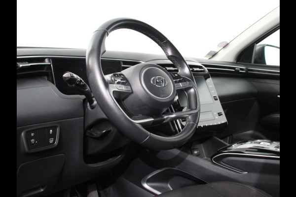 Hyundai Tucson 1.6 T-GDI HEV Comfort Climate control Adaptieve cruise control Parkeersensoren Achteruitrijcamera Navigatie Voorstoelen verwarmd Apple Carplay/ Android Auto