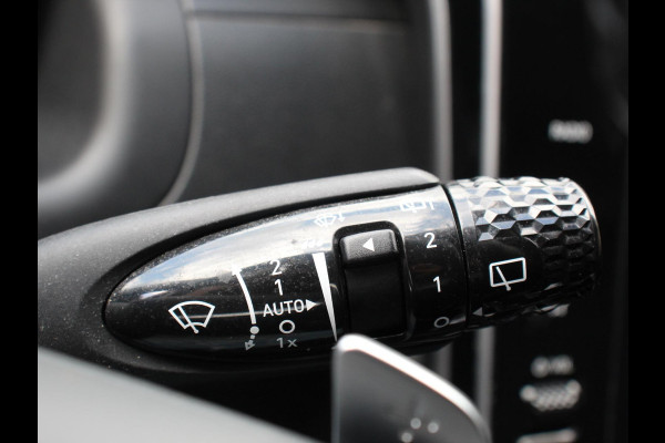 Hyundai Tucson 1.6 T-GDI HEV Comfort Climate control Adaptieve cruise control Parkeersensoren Achteruitrijcamera Navigatie Voorstoelen verwarmd Apple Carplay/ Android Auto