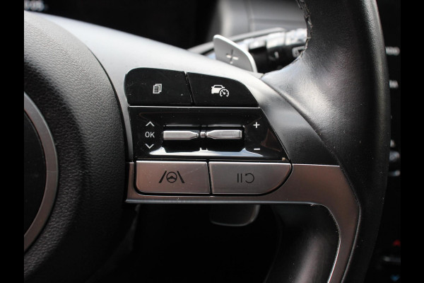 Hyundai Tucson 1.6 T-GDI HEV Comfort Climate control Adaptieve cruise control Parkeersensoren Achteruitrijcamera Navigatie Voorstoelen verwarmd Apple Carplay/ Android Auto