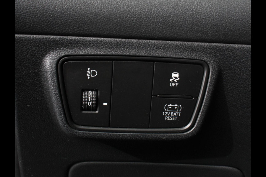 Hyundai Tucson 1.6 T-GDI HEV Comfort Climate control Adaptieve cruise control Parkeersensoren Achteruitrijcamera Navigatie Voorstoelen verwarmd Apple Carplay/ Android Auto