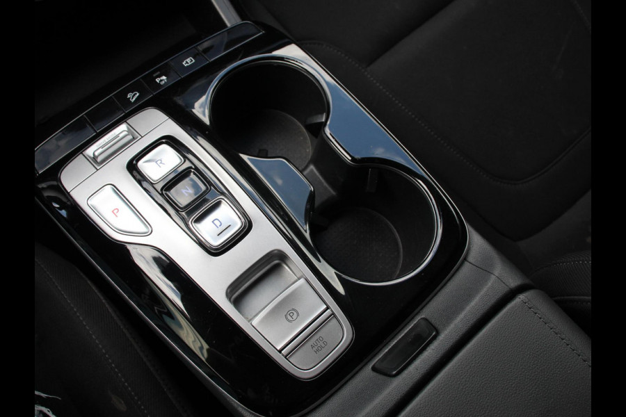 Hyundai Tucson 1.6 T-GDI HEV Comfort Climate control Adaptieve cruise control Parkeersensoren Achteruitrijcamera Navigatie Voorstoelen verwarmd Apple Carplay/ Android Auto